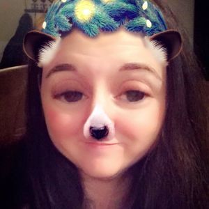 Meet your Posher, Leeann